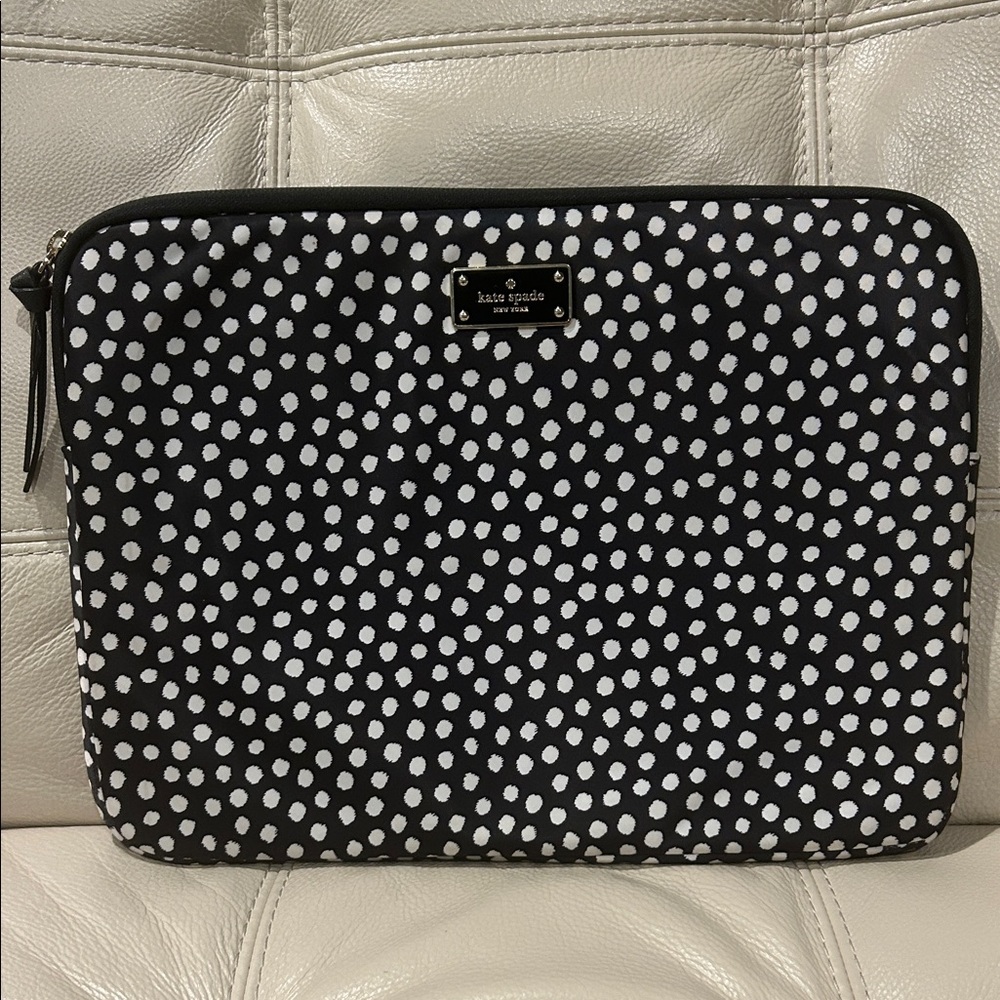 Kate Spade Black and White Dotted Laptop Sleeve NWOT